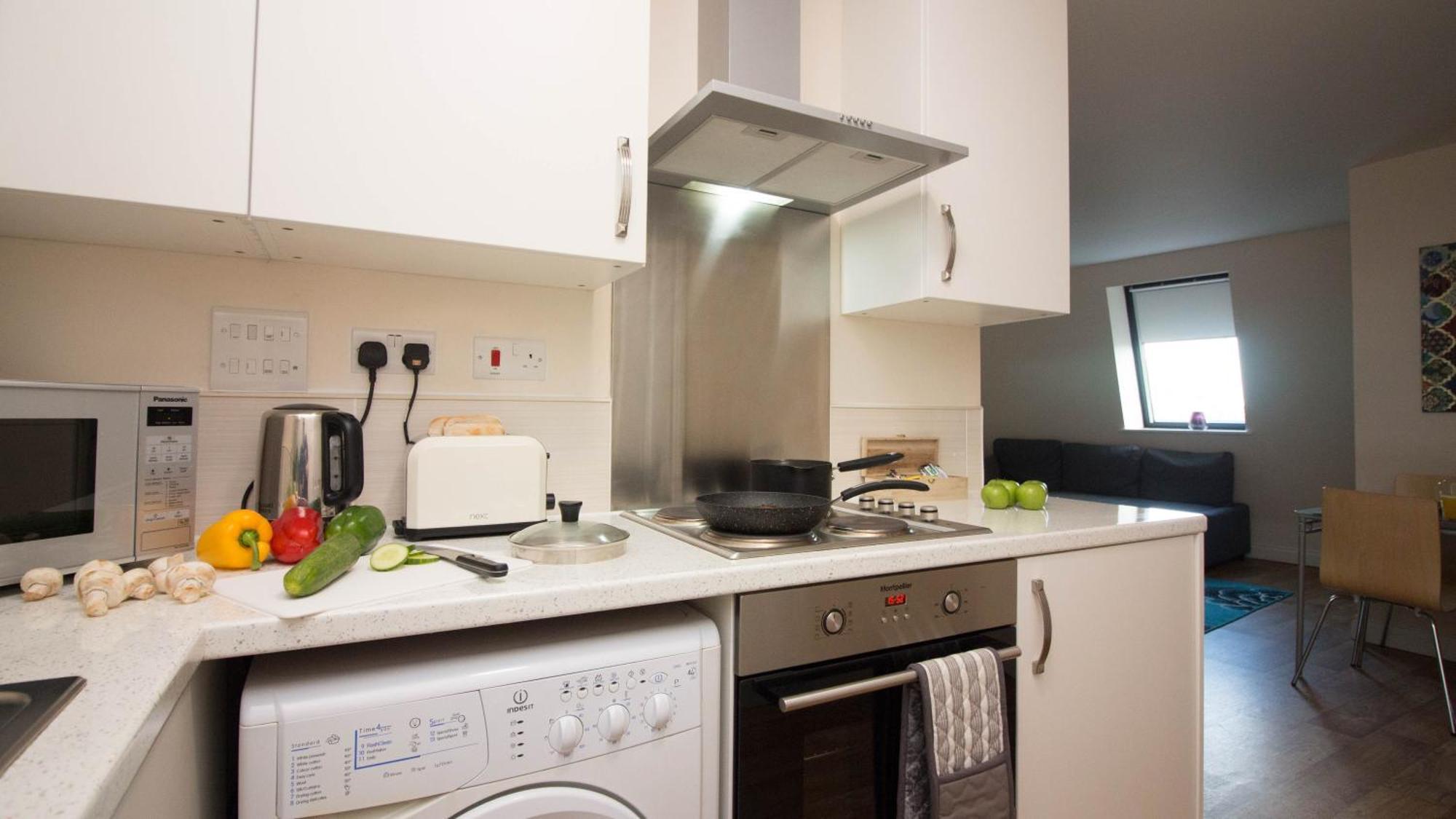 Castle Point Apartments Southampton Premier Lodge Ngoại thất bức ảnh