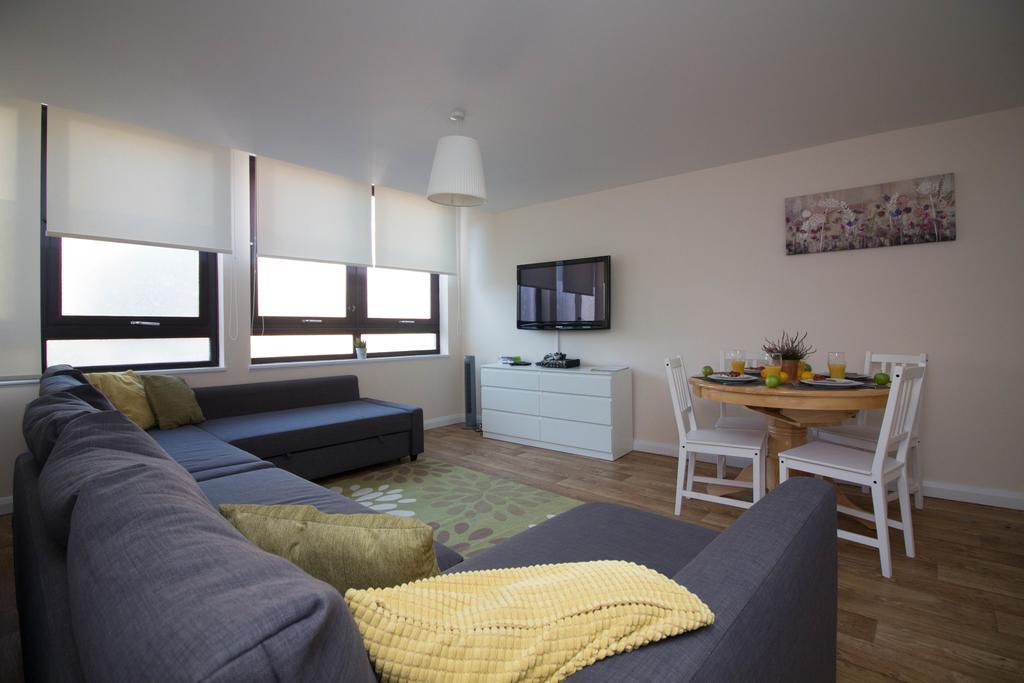 Castle Point Apartments Southampton Premier Lodge Ngoại thất bức ảnh