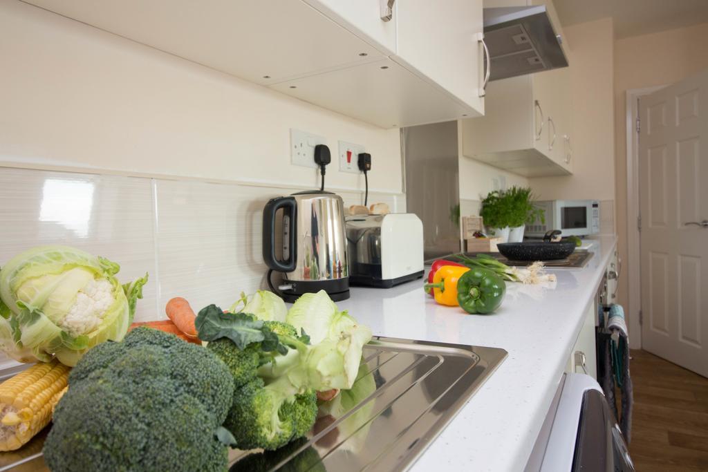 Castle Point Apartments Southampton Premier Lodge Ngoại thất bức ảnh