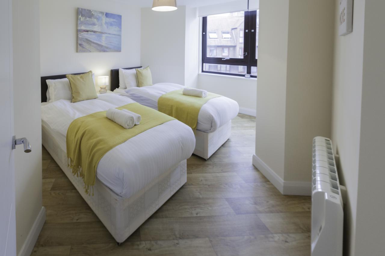 Castle Point Apartments Southampton Premier Lodge Ngoại thất bức ảnh