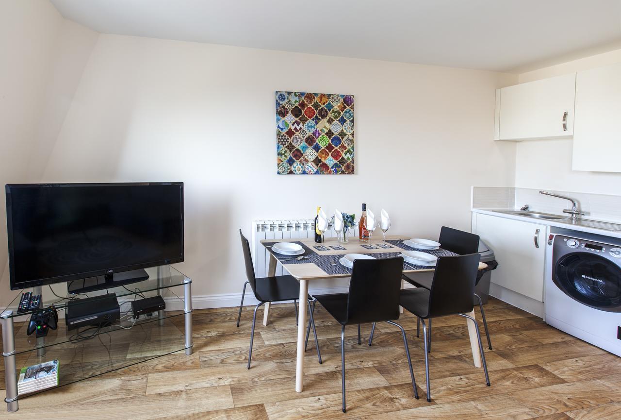 Castle Point Apartments Southampton Premier Lodge Ngoại thất bức ảnh