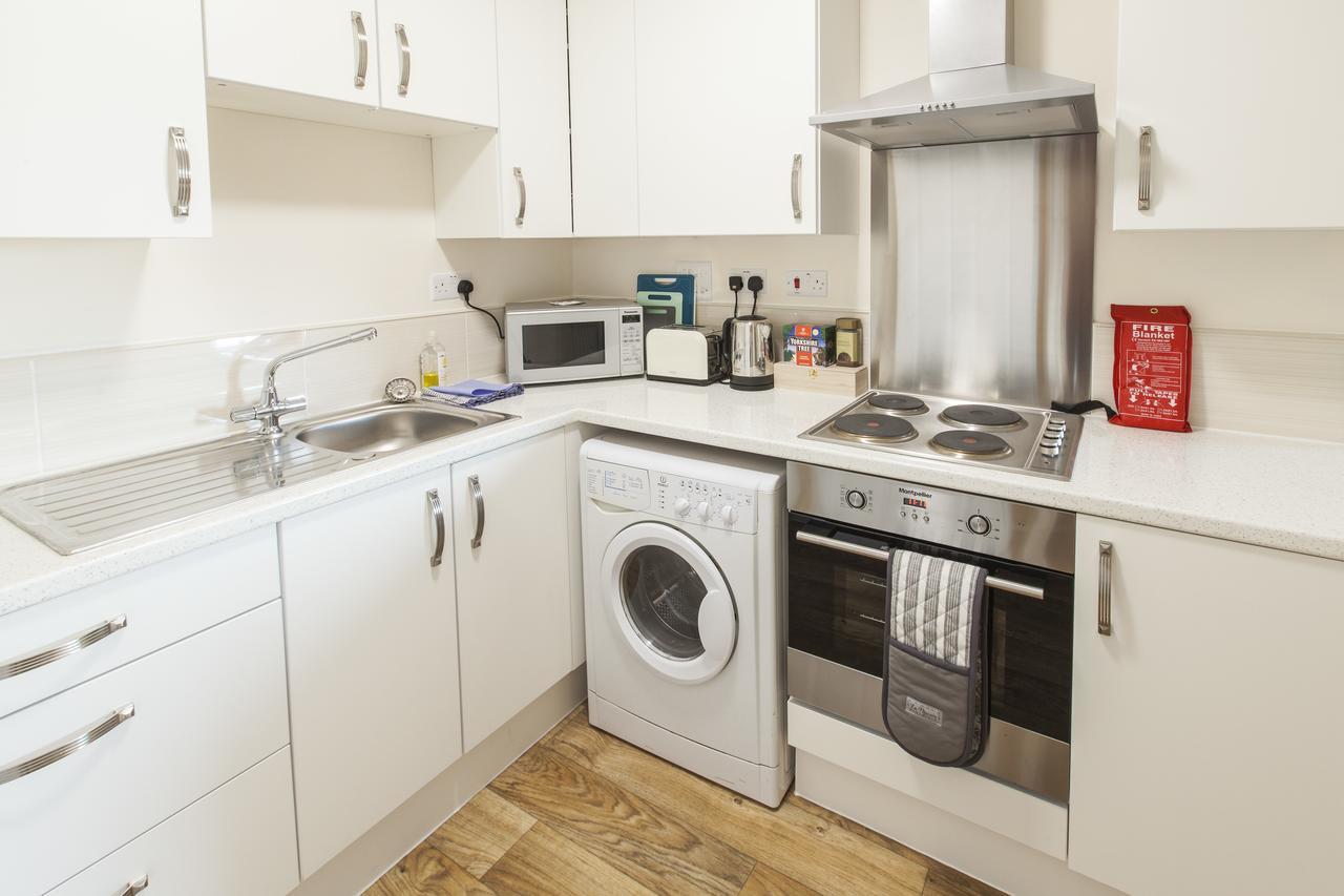 Castle Point Apartments Southampton Premier Lodge Ngoại thất bức ảnh